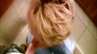 Fijne grote kont imagini porno gratis wordt bedekt met olie en later met cum