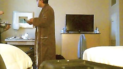 Blonde lieverd met een mooie ronde kont heeft hard gebons hd porno espanol nodig