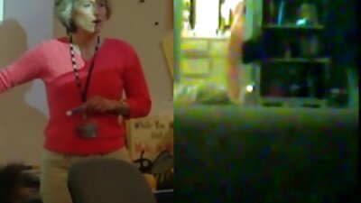 Schatje in laarzen wordt ballen diep geneukt door een mooie grote zwarte lul mama asi fute fiu